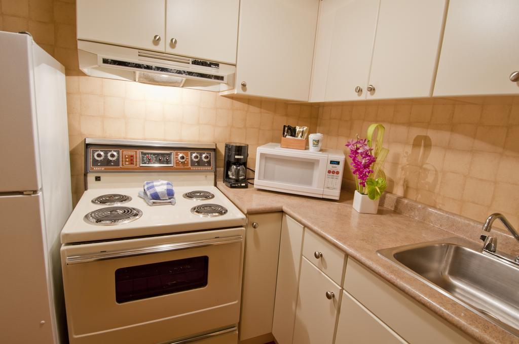 Quality Hotel Downtown-Inn At False Creek バンクーバー 部屋 写真