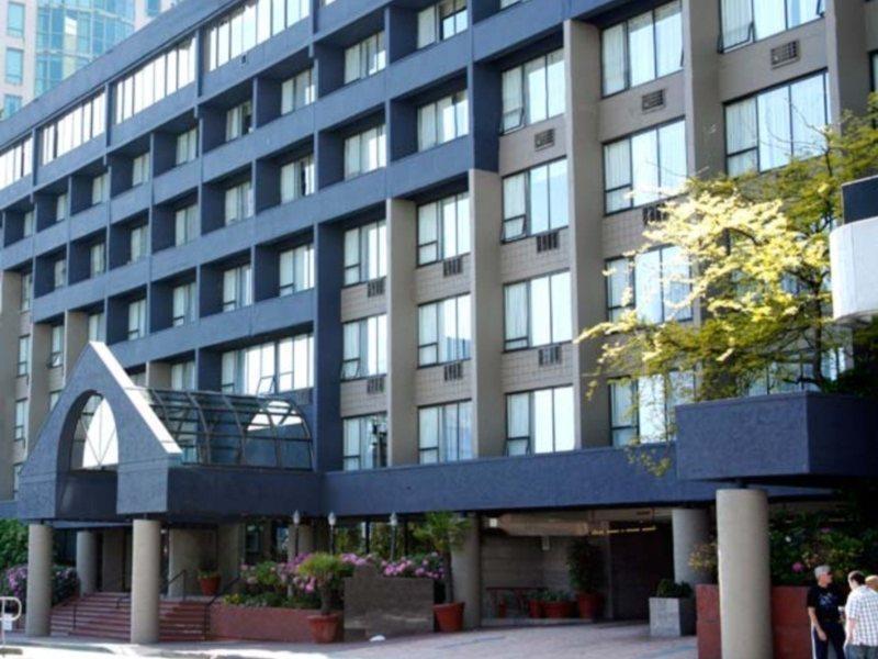 Quality Hotel Downtown-Inn At False Creek バンクーバー エクステリア 写真